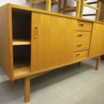 715 4422 Sideboard